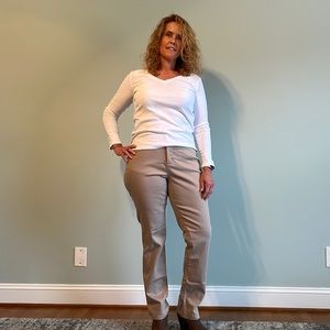 Very flattering khakis!